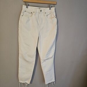 Madewell mom jean high rise cropped frayed hem busted knee, women's size…